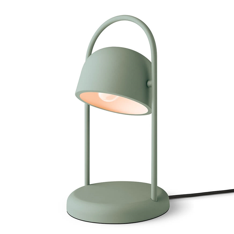 Eva Solo QUAY Bordlampe Ø16 - Pine med lys