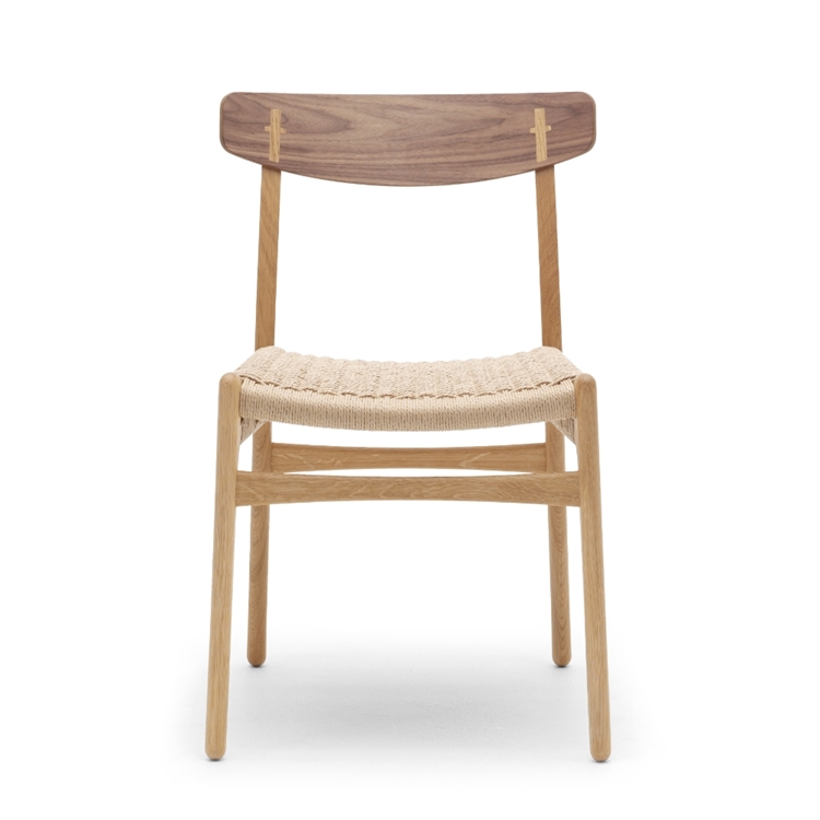 Carl Hansen & Søn CH23 Spisebordsstol - Olieret Eg/Valnød/Naturflet