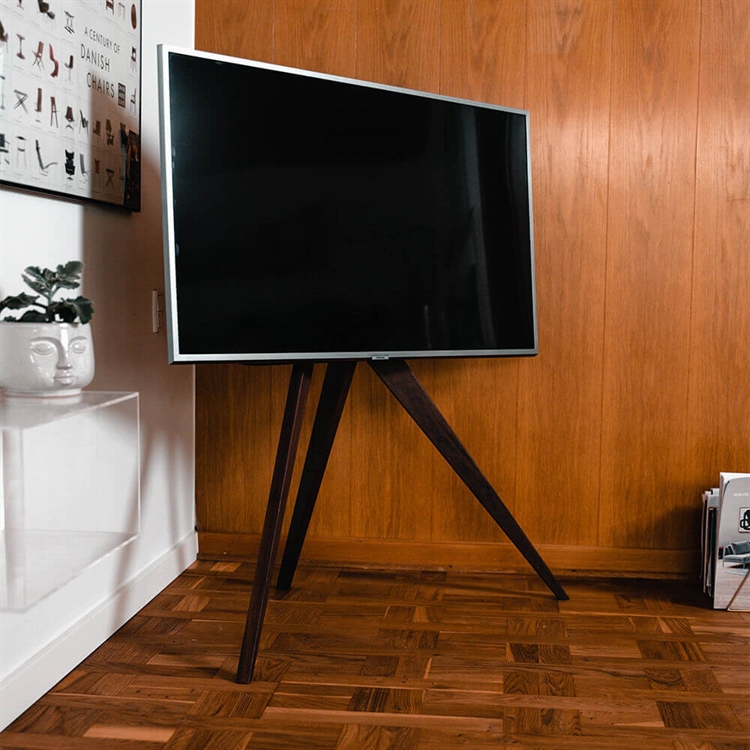 Kristian Juul ELLA Tv Stander - walnut