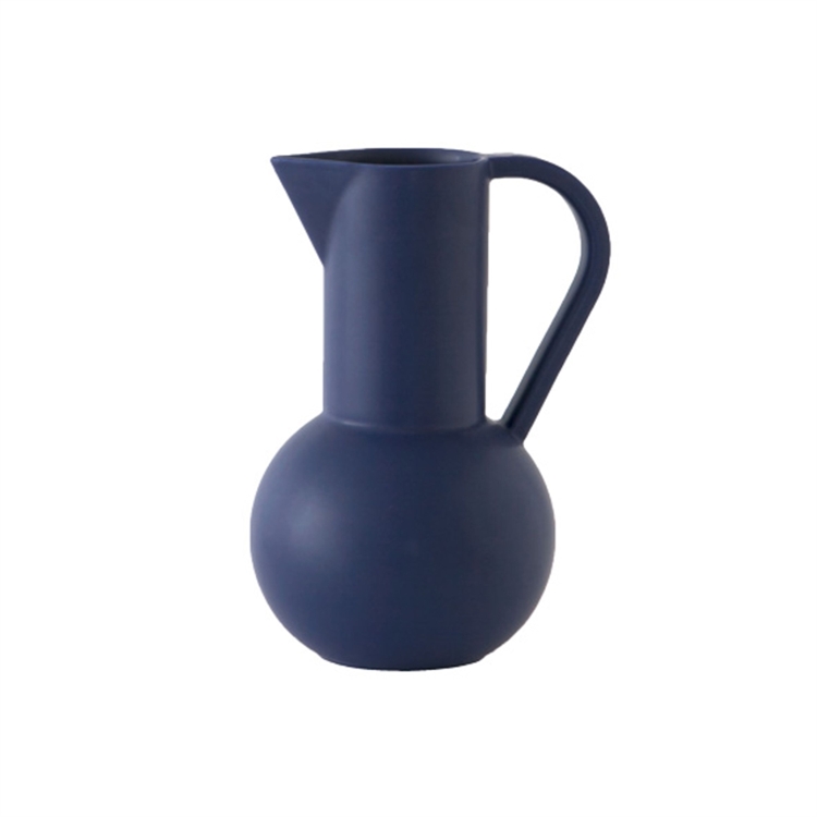 Raawii Strøm Jug Medium - Blue