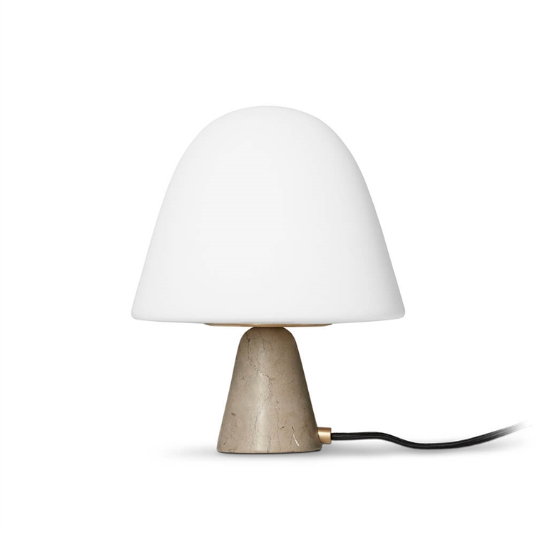 Fredericia Furniture Meadow Lampe